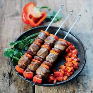 Brochettes à l'agneau et aux merguez