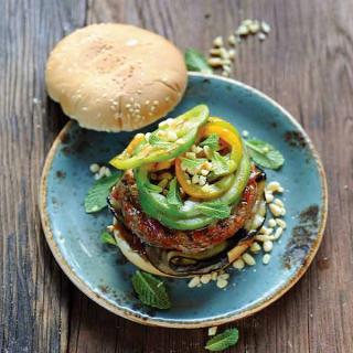 Hamburger d'agneau à l'orientale