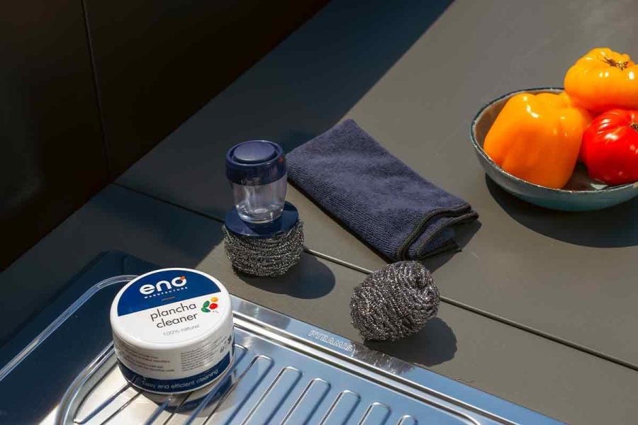 Cleaning your ENO griddle