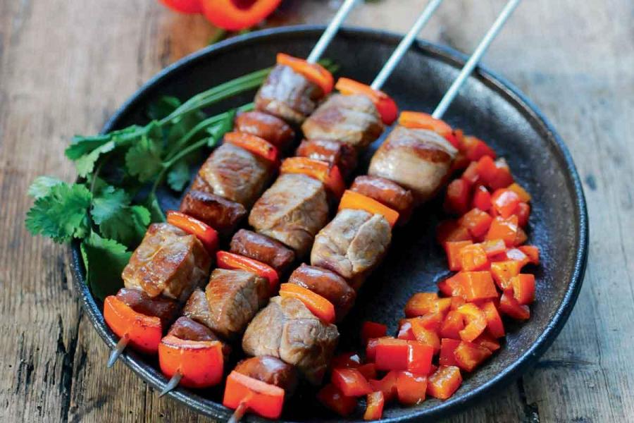 Brochettes à l'agneau et aux merguez