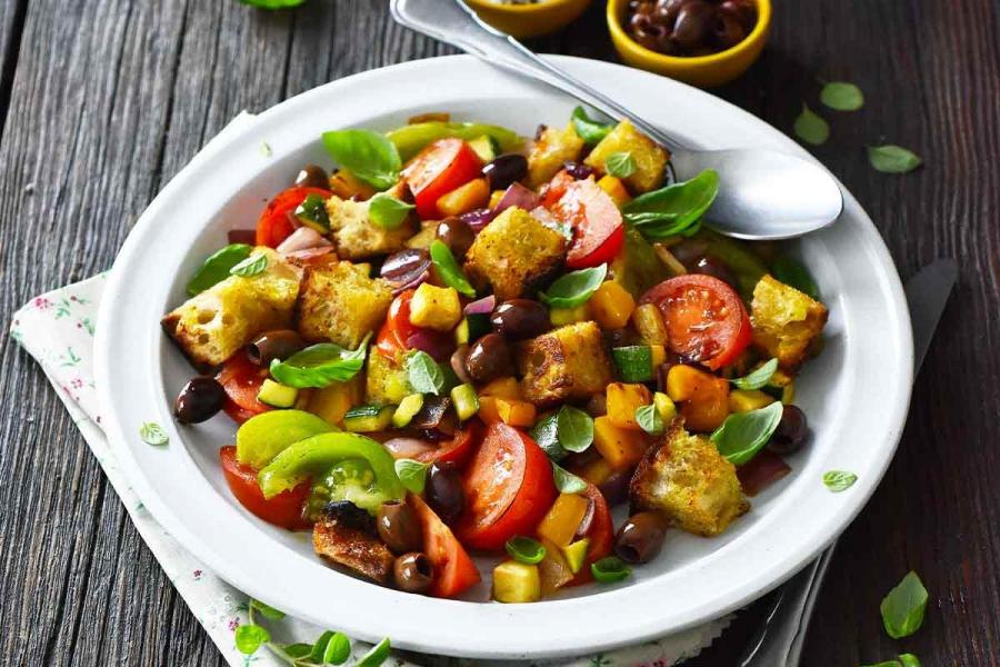 Salade panzanella