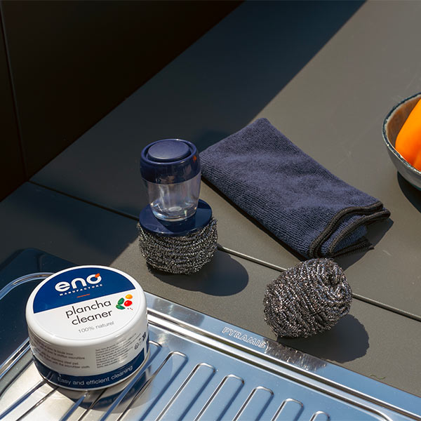 accessories-clean-plancha